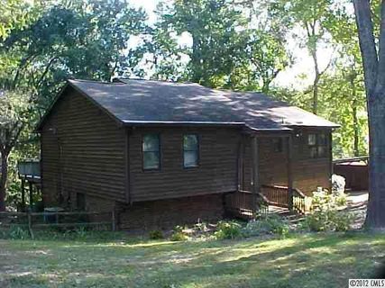 1564 Brook Drive