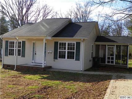 302 Juniper Street sold home in Meadowbrook, Kings Mountain, NC