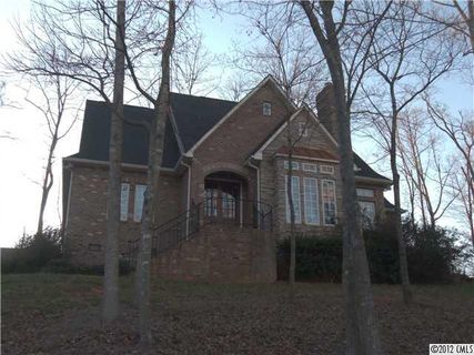 4920 Samuel Pinckney Drive