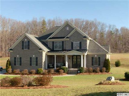 364 Wellington Estates Drive