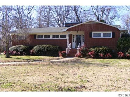 513 Dutchman Avenue