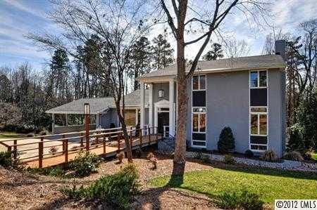 953 Sandswood Drive