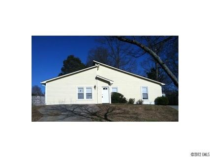 6015 Hanna Court
