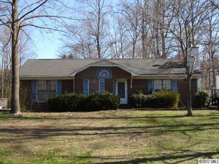6323 Rocklake Drive