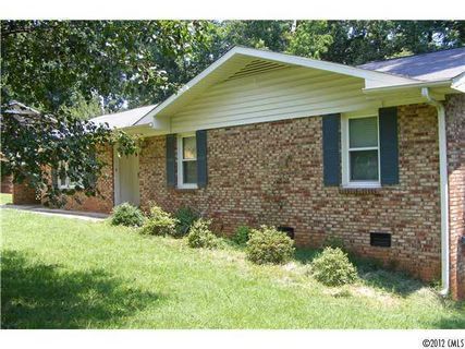 1600 Fleetwood Drive