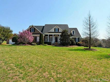 1217 Rosehill Drive