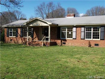 504 Sunnybrook Drive