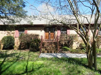 1018 Folger Drive sold home in Griffith Park, Monroe, NC