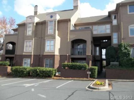 1101 Morehead Street 39
