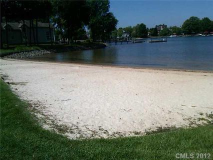 7620 Mariner Cove Drive
