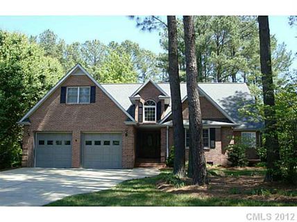 120 Lynn Cove Lane