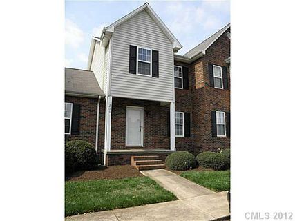 1094 Ne 22nd Street 205