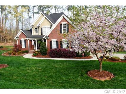 2044 Chameleon Road sold home in Mariners Bluff, York, SC