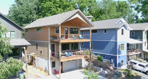 111 Hesperus Lane