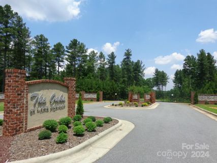 112 Portside Drive 75 sold home in River Oaks Landings, Statesville, NC