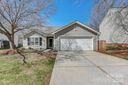 809 Settlement Drive sold home in Clover, SC