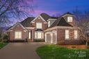 7616 Windaliere Drive sold home in Cornelius, SC