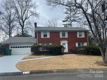 716 Sandridge Road