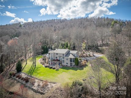 15 Ebby Ridge Road sold home in Butler Mountain Estates, Fairview, NC