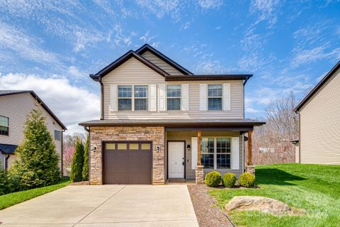 31 Mallard Run Drive sold home in Mallard Run, Arden, NC