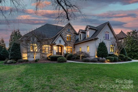 1404 Lookout Circle