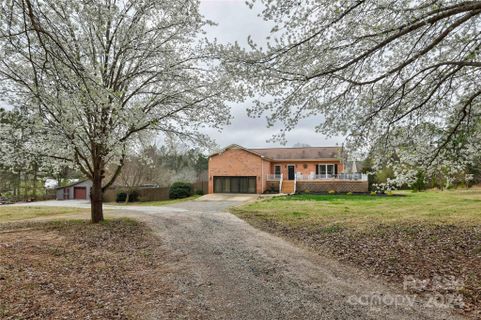 Previously sold for $760,000