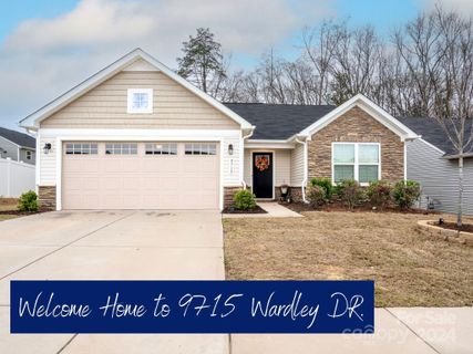 9715 Wardley Drive sold home in Woodgrove, Charlotte, NC