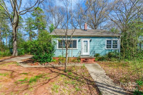 1241 Pinewood Road sold home in Hillcrest, Rock Hill, SC
