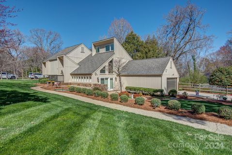 3008 Southampton Circle sold home in Southampton, Gastonia, NC
