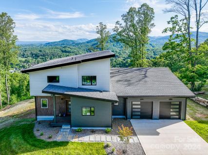 42 Arabella Lane sold home in Arabella Heights, Arden, NC