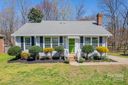 8536 Woodford Bridge Drive sold home in Charlotte, SC