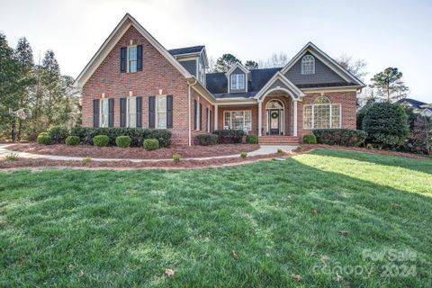 9263 Egret Ridge None sold home in Misty Waters, Belmont, NC