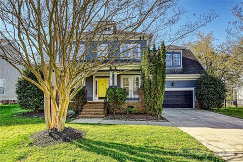 381 Shoreline Parkway