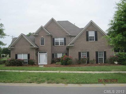 1201 Hardwood Drive