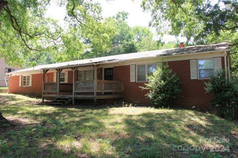 786 Bell Farm Road sold home in Bellwood, Statesville, NC