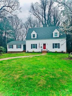 328 Forest Hill Drive sold home in Forest Hills, Wilkesboro, NC