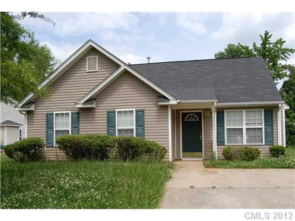 4702 Victory Lane sold home in Victory Hollow, Charlotte, NC