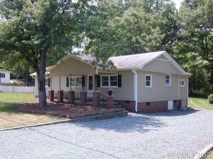 5200 Morningwood Drive