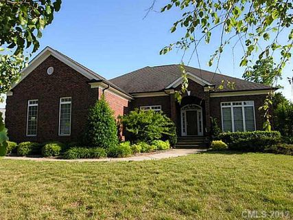 4832 Sherborne Drive sold home in Clare Haven, Harrisburg, NC