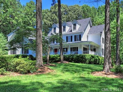 1817 Tanglebriar Court