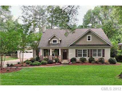 142 Mcalway Road sold home in Wendover Hills, Charlotte, NC