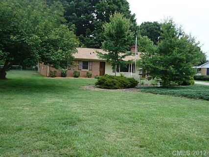 502 Sunnybrook Drive