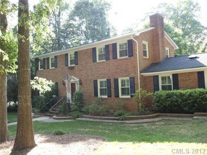 2645 Rolling Hills Drive