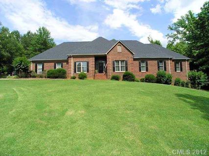 632 Big Indian Loop sold home in Indian Hill, Mooresville, NC