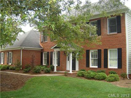 14307 Phillips Road sold home in Oakcroft, Matthews, NC