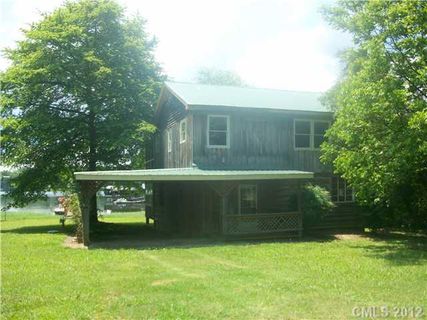742 Pinehaven Drive