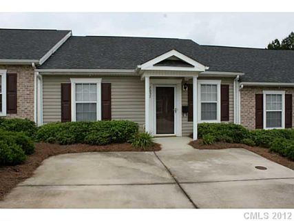 2057 Pin Oak Place