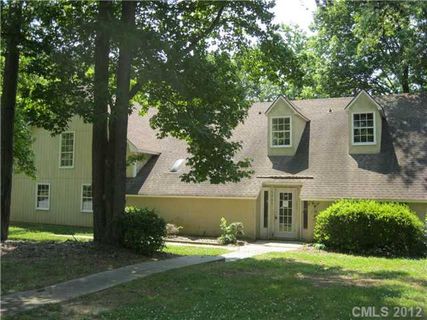 5962 Mcnair Road