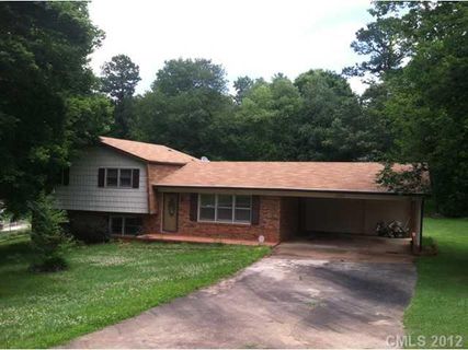3236 Ne 25th Street Court