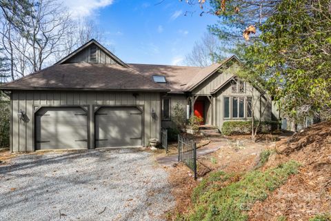 5039 Connestee Trail